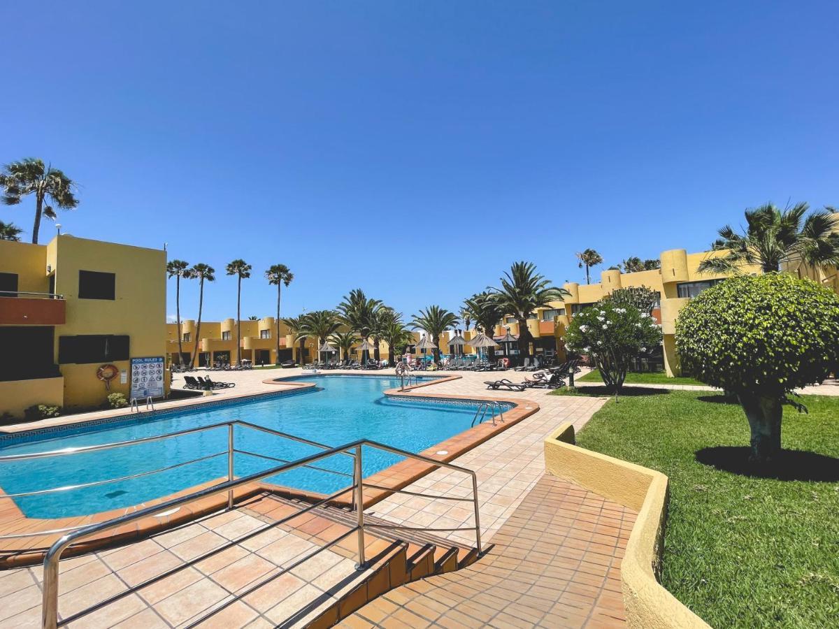 Seaside Apartment Corralejo : A Cozy Holiday Home In A Peaceful Well Located Green Complex Dış mekan fotoğraf