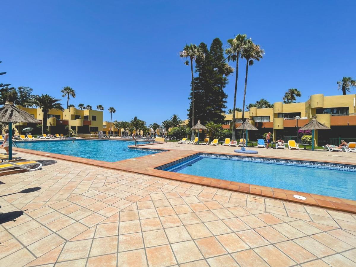 Seaside Apartment Corralejo : A Cozy Holiday Home In A Peaceful Well Located Green Complex Dış mekan fotoğraf